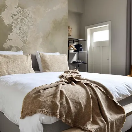 De Zwaan אורחן אלספיט