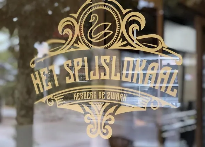 De Zwaan Värdshus *